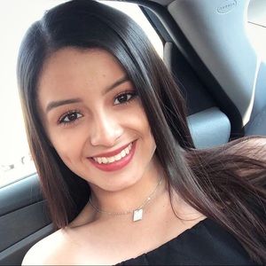 Meet your Posher, Janet